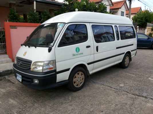 รถตู้ TOYOTA COMMUTER ปี 2004 มือเดียว สวยเดิมๆ  ( คุ้มมาก)