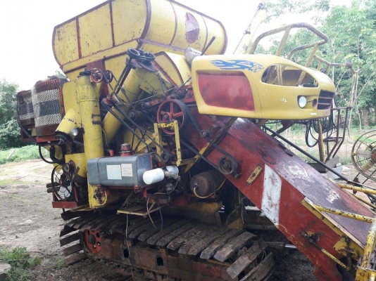 ขาย(240.000). รถเกี่ยวเกษตรพัฒนา รุ่นปลดหนี้อุ้ม1.8ตัน เครื่องอีซุ 195 ใหม่เซียงกงปีเดียว