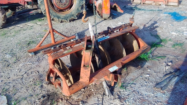 ผานพรวนตราช้าง