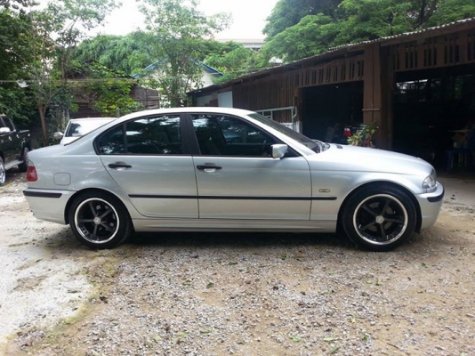 bmw e46 ปี 2001 เกียร์ออโต้ รถสวยเดิมบางค่ะ bmw e46 ปี 2001 เกียร์ออโต้ รถสวยเดิมบางค่ะ