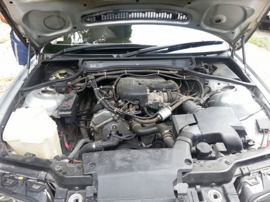 bmw e46 ปี 2001 เกียร์ออโต้ รถสวยเดิมบางค่ะ bmw e46 ปี 2001 เกียร์ออโต้ รถสวยเดิมบางค่ะ