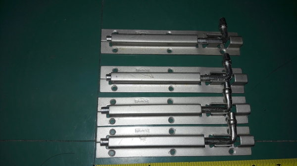 ขายกลอนประตูขนาด6"ชุด4ตัว HOUSE GERMANY. ใหม่เก่าเก็บ