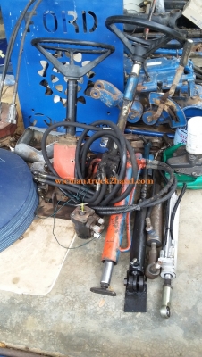 ขายแล้ว มอเตอร์พวงมาลัยรถไถฟอร์ด 5610s 6610s 6640NH ตรงรุ่นเก่านอกแท้ตัวละ7,500บาท. ยังมีหลายตัวสอบถามได้ครับ