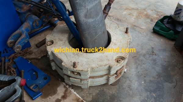 ขายแล้ว เวทถ่วงล้อหลังรถไถฟอ์ด เก่านอก 1ชุด 6แผ่นหนาหนักมาก สภาพสวยมาก ชุดละ15,000บาท.