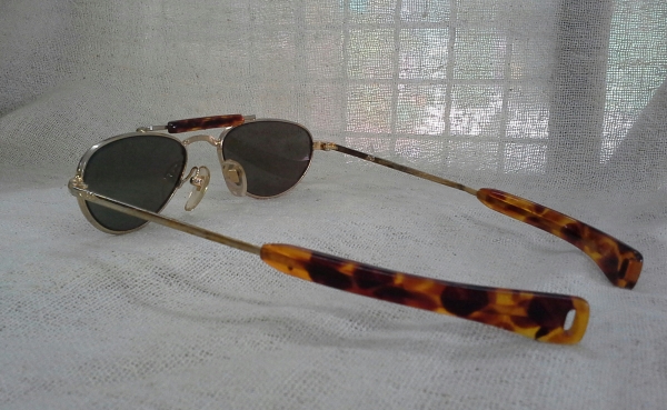 แว่นตาจ่าฝูงเสืออากาศ  ตัวจี๊ด!  รุ่นหายาก!  AO Skymaster Pilot handmade in USA