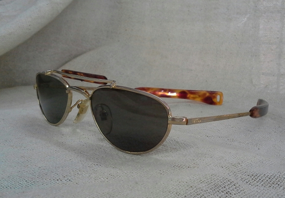 แว่นตาจ่าฝูงเสืออากาศ  ตัวจี๊ด!  รุ่นหายาก!  AO Skymaster Pilot handmade in USA