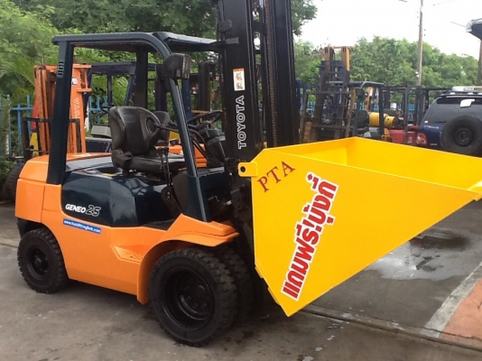 ขายรถโฟล์คลิฟท์งาเทอิ้งค์ฟอร์ครถโฟล์คลิฟท์มือสองราคาถูก มองหารถตักก้อนยางพารางาเทงากระดกนึกถึงพีทีเอชลบุรี081-8342060