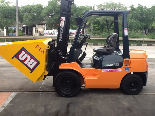 ขายรถโฟล์คลิฟท์งาเทอิ้งค์ฟอร์ครถโฟล์คลิฟท์มือสองราคาถูก มองหารถตักก้อนยางพารางาเทงากระดกนึกถึงพีทีเอชลบุรี081-8342060