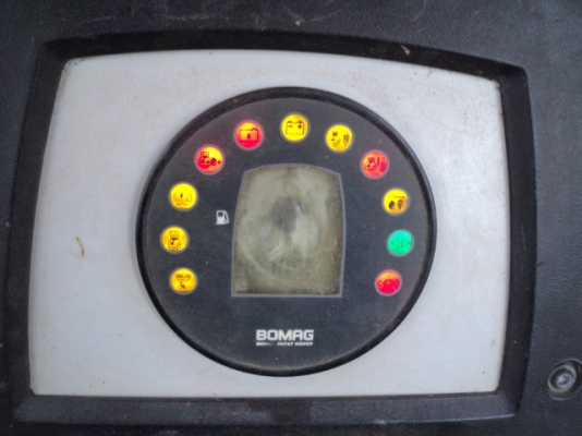 รถบดBW211D-4 ขนาด 13 ตัน โทร 0859049669 เก่ง NDT