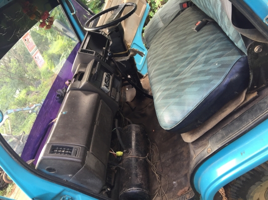 ขายรถสี่ล้อ เครื่อง 88 รถห้างแท้เครื่องดีครัชชีสวย