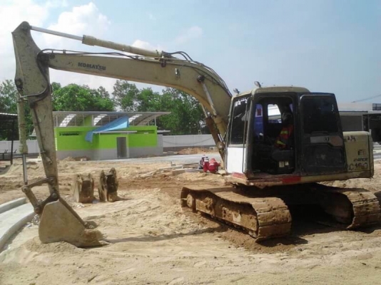 ขายรถแบคโฮ KOMATSU PC120-6 เอกสารเล่มทะเบียน ระบบไฟเต็ม ราคา 700000