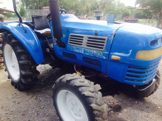 ขาย แช้มป์ 484 สวยๆ4WD สนใจ0819711186