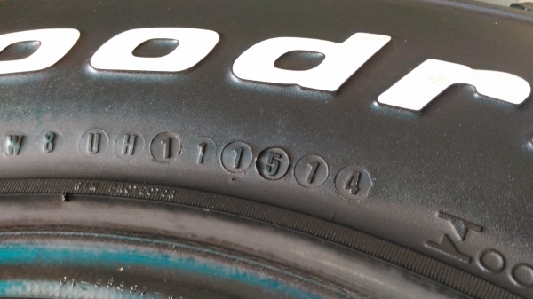 ขายยางลุยๆ BF 265/75/16 ปี 14 ขายยางลุยๆ BF 265/75/16 ปี 14