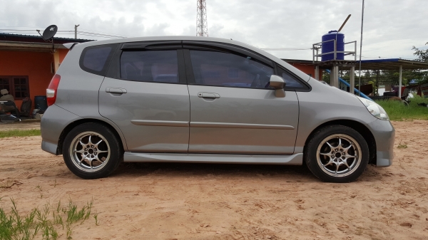 ขาย ฮอนด้า แจ๊ส ออโต้ ปี48 พร้อมลุยครับผม