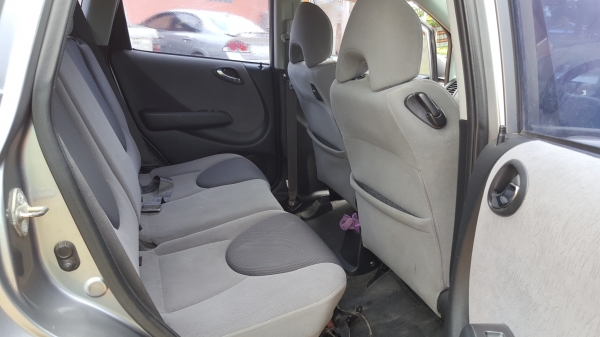 ขาย ฮอนด้า แจ๊ส ออโต้ ปี48 พร้อมลุยครับผม