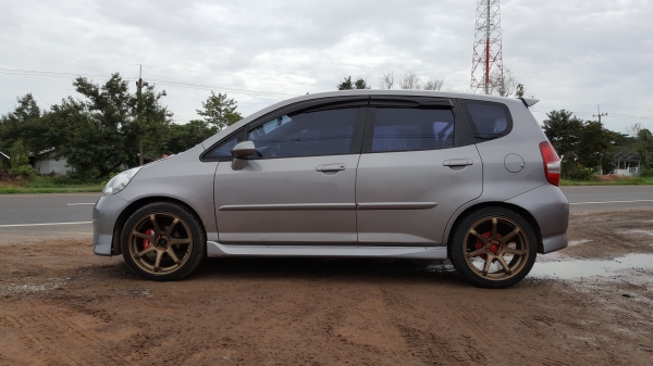 ขาย ฮอนด้า แจ๊ส ออโต้ ปี48 พร้อมลุยครับผม