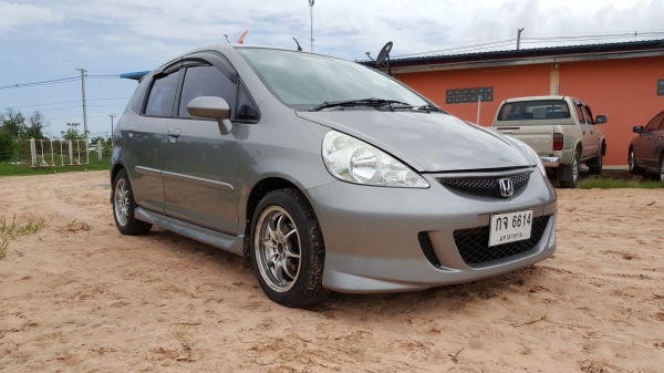 ขาย ฮอนด้า แจ๊ส ออโต้ ปี48 พร้อมลุยครับผม