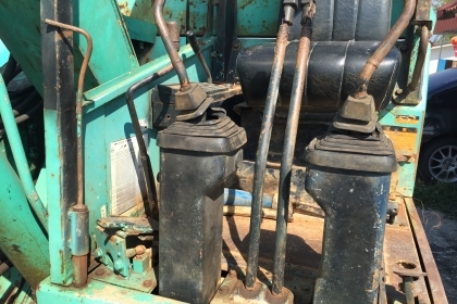 รถแบคโฮ KOMATSU  PC - 55 UU.    สนใจติดต่อ  081 - 6079515