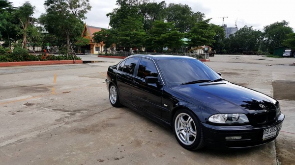 ขาย/แลก/เทริน์ BMW E46 318iA ปี 2001 มูนลูฟดูดาวได้