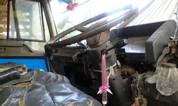 ขาย 10 ล้อดั้ม ไอ้หลง FN527M-A เครื่อง 6D16 195 แรงม้า เกียร์ 10 สปีด คัสซีสวยตลอดเส้น ทะเบียนพร้อมโอน