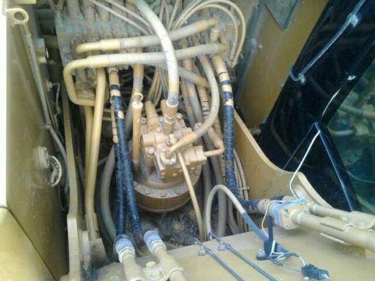 รถแบคโฮ รถแบคโฮ