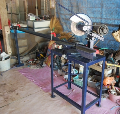 แท่นตัดอลูมิเนียม ตัดมุ้งลวด สันติจงเจริญ ไม่เกิน 50 กม.ส่งให้ฟรี ครับ แท่นตัดอลูมิเนียม ตัดมุ้งลวด สันติจงเจริญ ไม่เกิน 50 กม.ส่งให้ฟรี ครับ