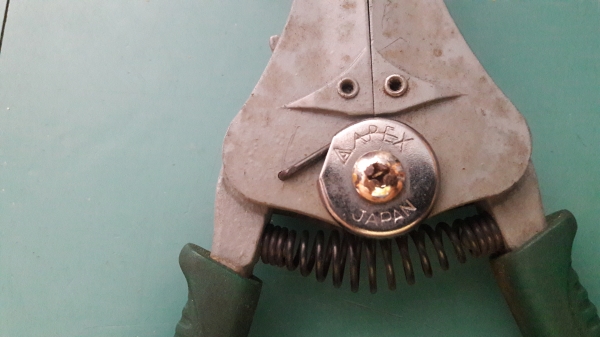 ขายคีมปอกสายไฟ APEX made in Japan.ใหม่เก่าเก็บสวย