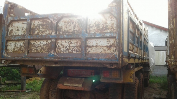 ขาย 10 ล้อดั้ม 2 เพลา คัสซีหัวยาว วางหัวจัมโบ้ (ยังไม่ได้เขียนแบบลงเล่ม) เครื่อง EH700 168 แรงม้า เกียร์ HO ช่วงล่างใหญ่ UD พาวเวอร์ เอกสารเล่มทะเบียนครบ