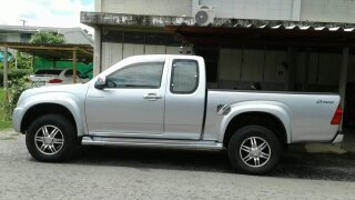 ขายHilanderปี07เครื่อง3000ยางใหม่4เส้นแบทใหม่รถบ้านพร้อมใช้งาน ขายHilanderปี07เครื่อง3000ยางใหม่4เส้นแบทใหม่รถบ้านพร้อมใช้งาน