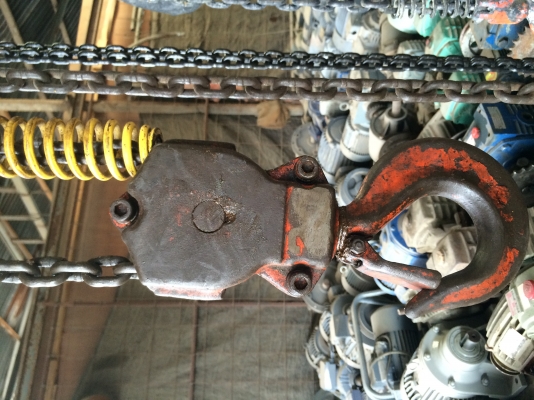 ขายรอกโซ่ไฟฟ้า HITACHI 2 ตัน 380v.