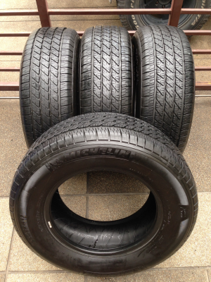 ยาง Michelin 265 65 17 ปลายปี14 ดอกเต็ม ไม่มีปะ ราคาไม่แพง