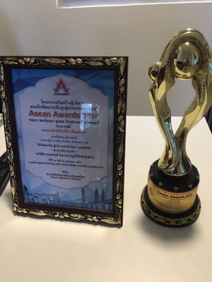 จากประสบการณ์มากกว่า 18 ปีในธุรกิจการติดตั้งผลิตภัณฑ์ เหล็กโครงสร้าง อลูมิเนียม กระจก และเป็น   ผู้รับเหมาให้กับ บริษัท ชั้นนำในวงการ ด้าน  อลูมิเนียม  ทั้งระบบ   Curtainwall System ,   Spider System และระบบ ประตู หน้าต่าง