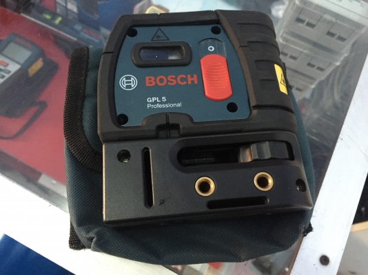 ขายเครื่องเลเซอร์กำหนดจุด bosch gpl 5 มือสอง สวยๆครับ