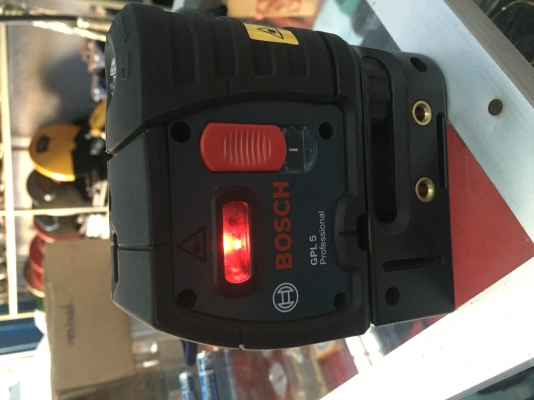 ขายเครื่องเลเซอร์กำหนดจุด bosch gpl 5 มือสอง สวยๆครับ
