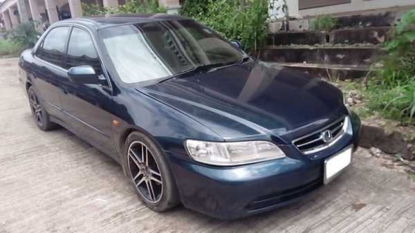 Honda Accord ปี 2002