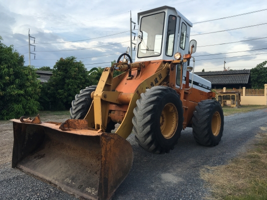 ขายรถตัก Komatsu 510 รถนอกนำเข้าจากญี่ปุ่น 100\% สภาพสวย พร้อมใช้งาน สนใจติดต่อ 081-948-5494