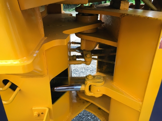 ขายรถตัก Komatsu 510(กรองเดี่ยว) รถนอกนำเข้าจากญี่ปุ่น 100\% สภาพสวย พร้อมใช้งาน สนใจติดต่อ 081-948-5494