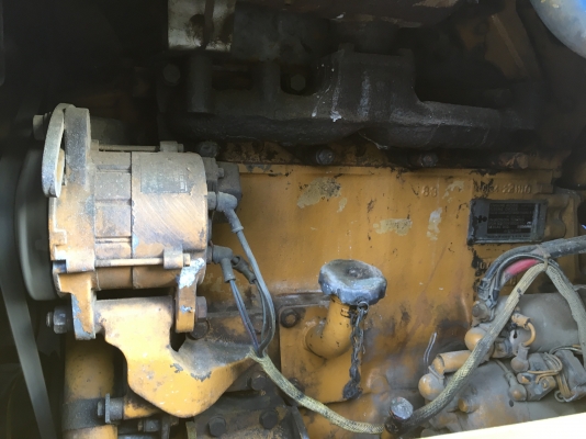 ขายรถตัก Komatsu 510(กรองเดี่ยว) รถนอกนำเข้าจากญี่ปุ่น 100\% สภาพสวย พร้อมใช้งาน สนใจติดต่อ 081-948-5494