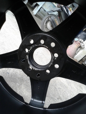 ขอบ17นิ้ว5รู100/114 พร้อมยาง สวยๆ 4 ล้อ ราคา 7500 บาท