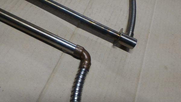 ฮีตเตอร์แท่งกลมโต 10-12 มม. ขนาด 750 W. ใช้ให้ความร้อนได้เอนกประสงค์ แท่นความร้อนแช่น้ำได้