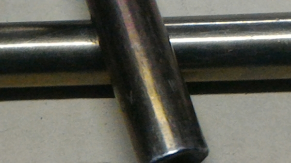 ฮีตเตอร์แท่งกลมโต 10-12 มม. ขนาด 750 W. ใช้ให้ความร้อนได้เอนกประสงค์ แท่นความร้อนแช่น้ำได้