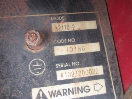 ขายตู้เชื่อมเครื่องยนต์ขนาด575แอมเชื่อมเหล็กหนามี4เครื่อง