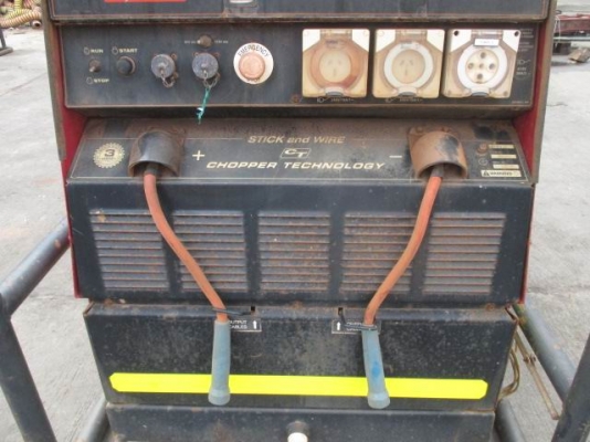 ขายตู้เชื่อมเครื่องยนต์ขนาด575แอมเชื่อมเหล็กหนามี4เครื่อง