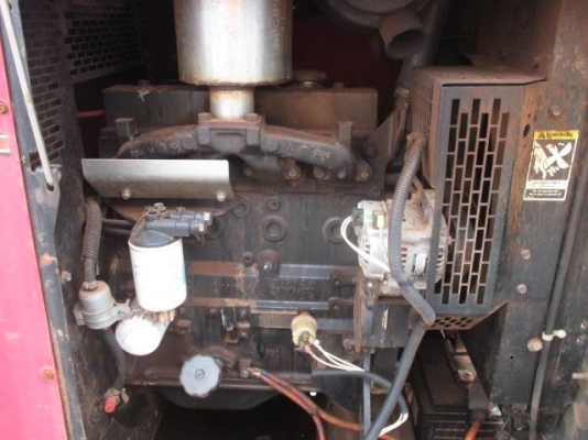 ขายตู้เชื่อมเครื่องยนต์ขนาด575แอมเชื่อมเหล็กหนามี4เครื่อง