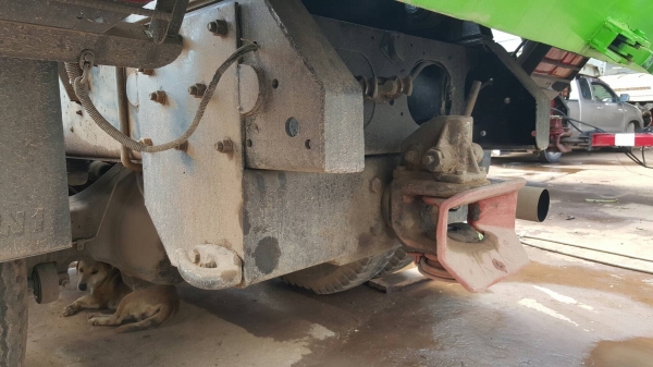 ขาย 10 ล้อดั้ม HINO MEGA 320 ปี 49 EURO 2 ดั้มสามมิตร มีระบบลากพ่วง เครื่องเดิม P11C 320 แรงม้า เกียร์เดิม คัสซีสวยตลอดเส้น ยางเต็ม ทะเบียนพร้อมโอน