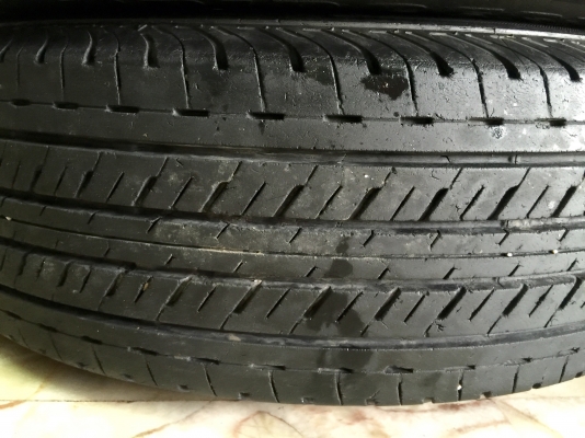 ขายยาง BRIDGESTONE DURAVIS R611 205/70R15 ปี11