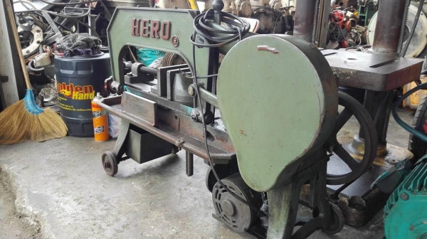 Sell> ขายเลื่อยชักตัดเหล็ก HERO ไฟบ้าน 220V รุ่นมีปีก พร้อมใช้งาน สภาพสวยสดแน่นมาเทสก่อนได้!!