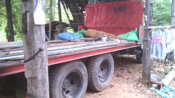 ขาย10ล้อ อิซุซุ168 บรรไดไฮโดรลิค เทนเลอต่อใช้2ปี แจ้งจอดเดือนธันวาปี 58