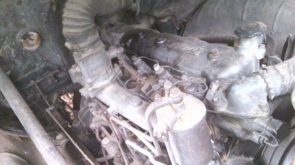 ขาย10ล้อ อิซุซุ168 บรรไดไฮโดรลิค เทนเลอต่อใช้2ปี แจ้งจอดเดือนธันวาปี 58