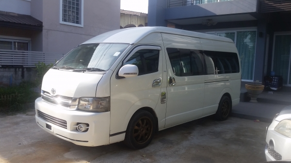 ขายรถตู้COMMUTER ปี2009เครื่อง2.7